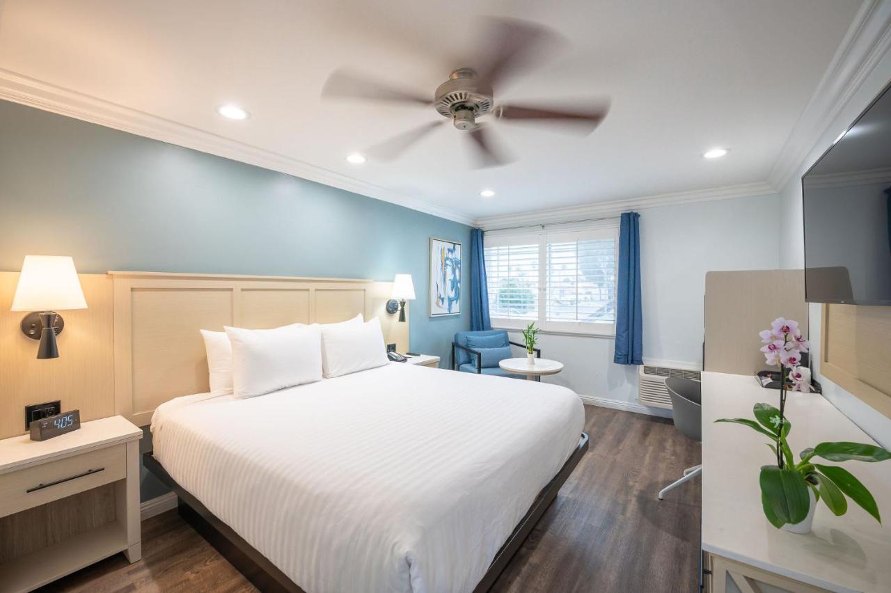 Ramada By Wyndham Redondo Beach Exteriér fotografie