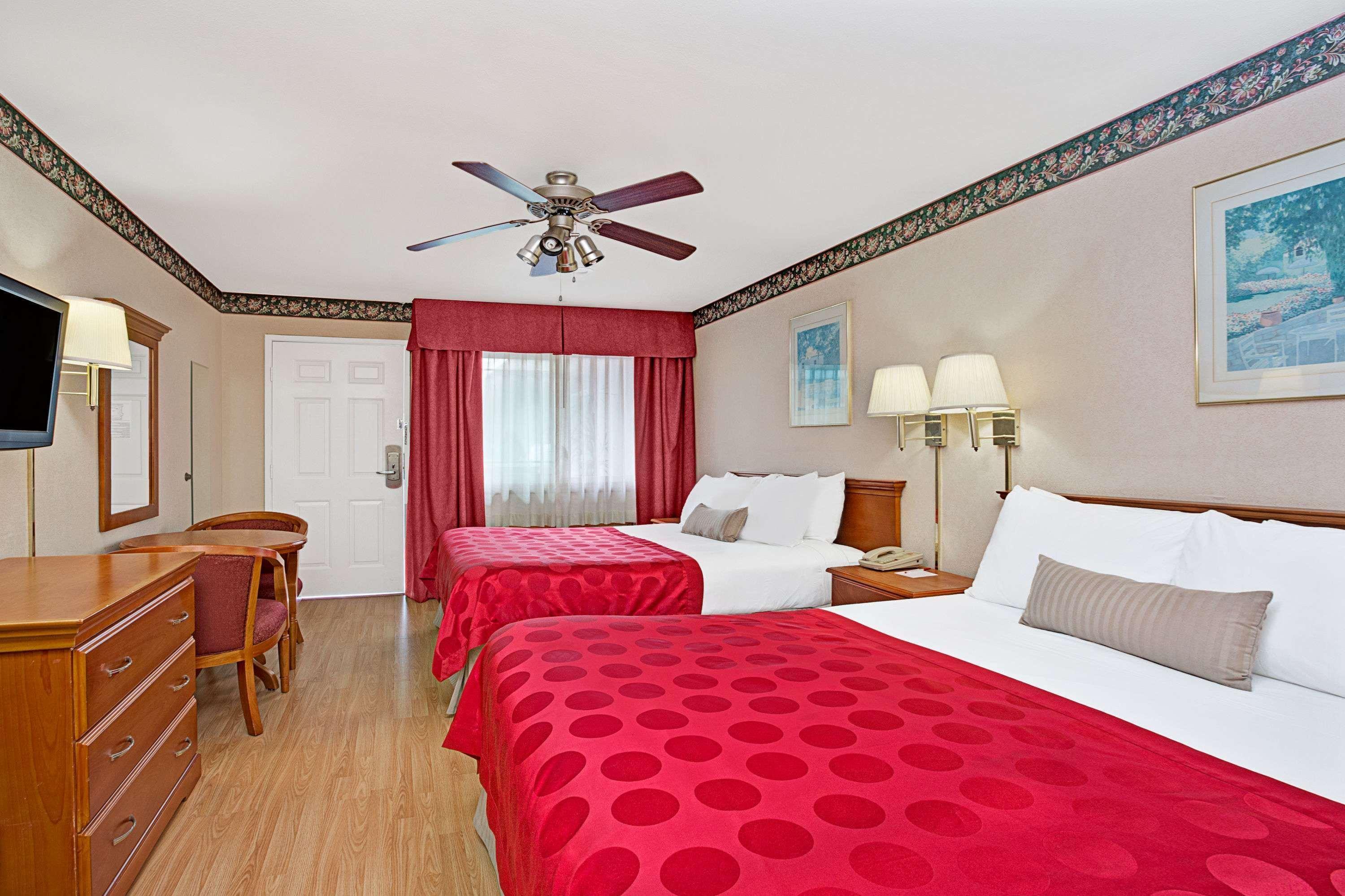 Ramada By Wyndham Redondo Beach Exteriér fotografie